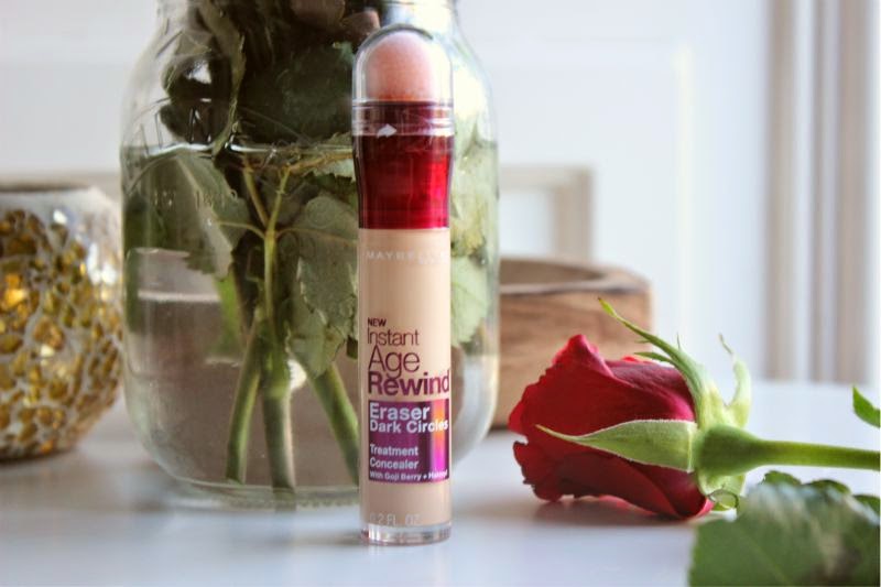 Maybelline Age Rewind Dark Circles Concealer Review | The Sunday Girl